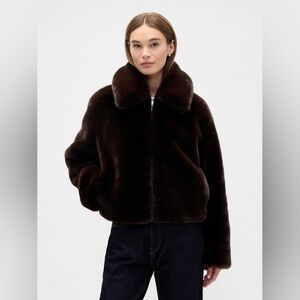 Gap 100% Recycled Relaxed Faux-Fur Jacket Terra Brown Fur